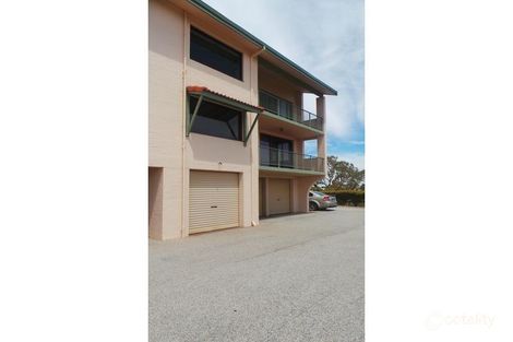 Property photo of 4/13 Sussex Place Halls Head WA 6210