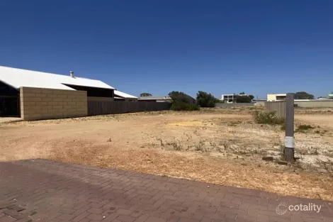 9 Johns St, Green Head, WA 6514