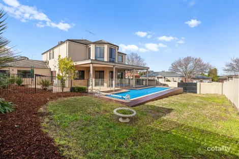 1 Hibberd Ct, Berwick, VIC 3806
