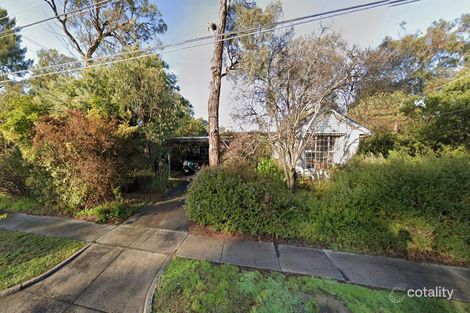 35 Blazey Rd, Croydon South, VIC 3136