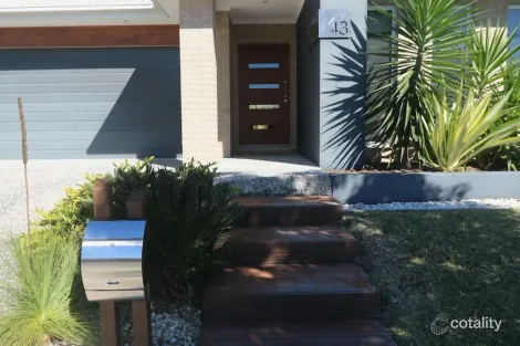 43 Lindeman St, Springfield Lakes, QLD 4300