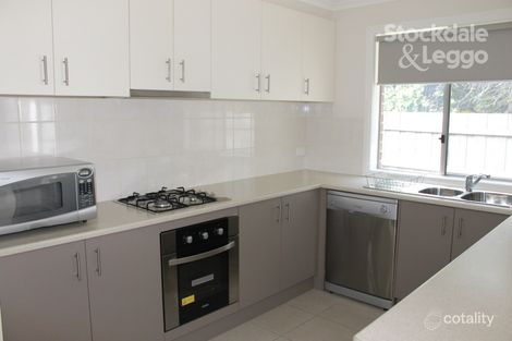 Property photo of 76A Racecourse Road Pakenham VIC 3810