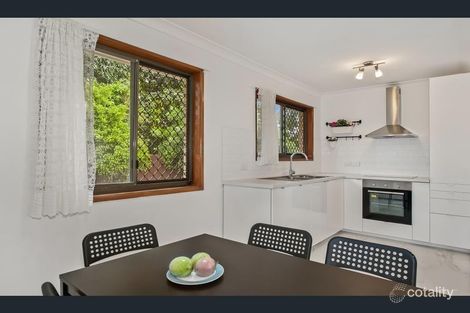 Property photo of 9 Coral Avenue Labrador QLD 4215