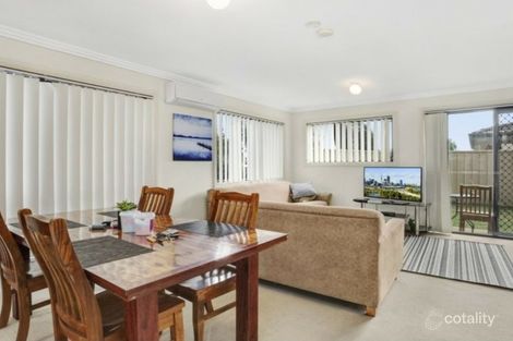 Property photo of 1/43 Gorokan Drive Lake Haven NSW 2263