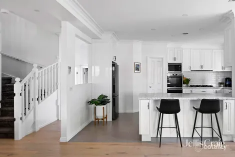 Property photo of 38 Gilbert Road Ivanhoe VIC 3079