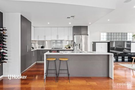 11 Gairdner Lane, Mawson Lakes, SA 5095