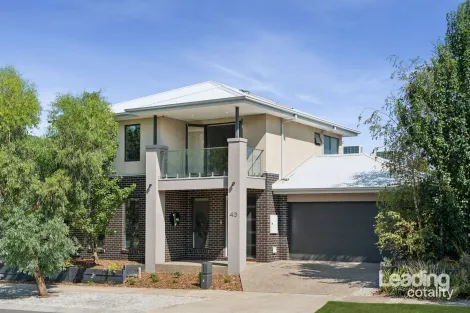 43 Jersey Dr, Sunbury, VIC 3429