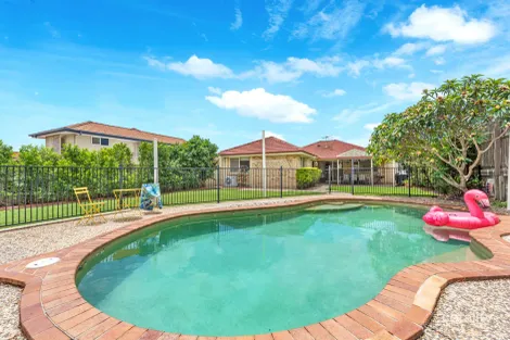 Property photo of 6 Seinfeld Close McDowall QLD 4053