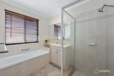 Property photo of 6 Seinfeld Close McDowall QLD 4053