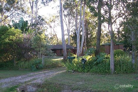 27 Vine St, Redland Bay, QLD 4165