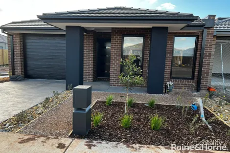 7 Fargo St, Thornhill Park, VIC 3335