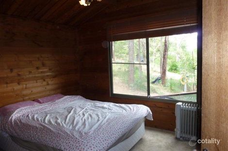 Property photo of 26 Hawter Road Glen Forrest WA 6071