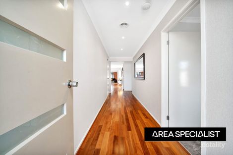 Property photo of 3 Goodenia Place Brookfield VIC 3338