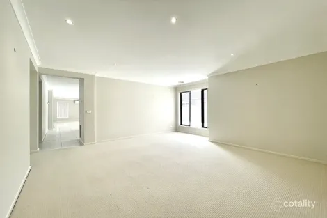 Property photo of 79 Broad Oak Drive Cranbourne East VIC 3977