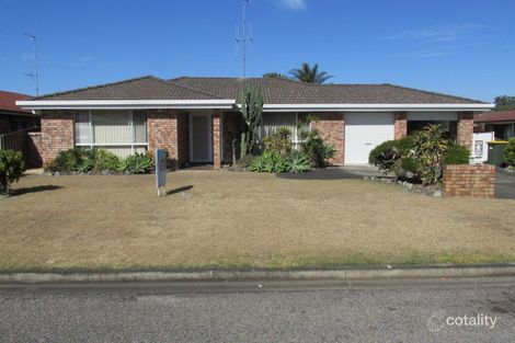 Property photo of 40 Kennewell Parade Tuncurry NSW 2428