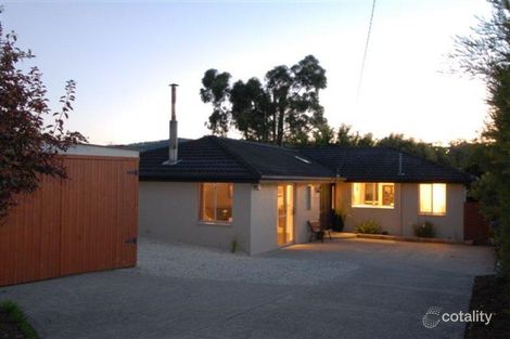 2 Wells Pde, Blackmans Bay, TAS 7052