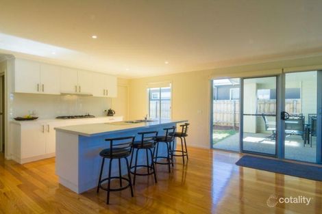 Property photo of 35 Settlement Road Cowes VIC 3922