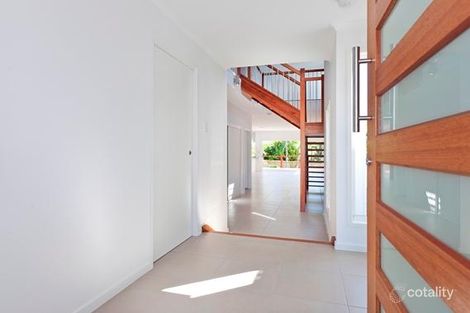 Property photo of 35 Seabreeze Road Manly West QLD 4179
