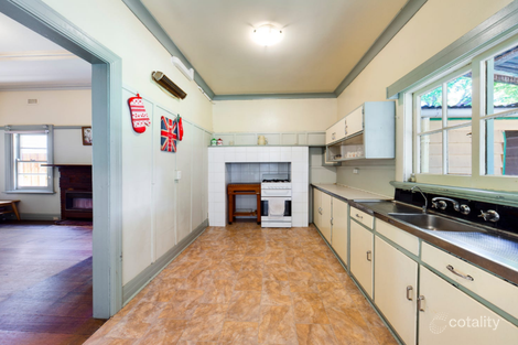 Property photo of 51 Summerhill Road Footscray VIC 3011