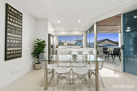 Property photo of 2/15 Grosvenor Street Balmoral QLD 4171