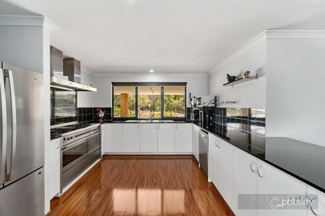 31 Stanbury Cres, Ellenbrook, WA 6069