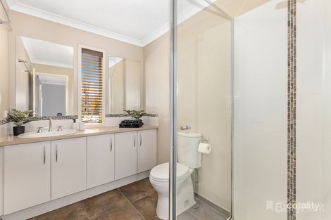Property photo of 72 Augusta Way Wallan VIC 3756
