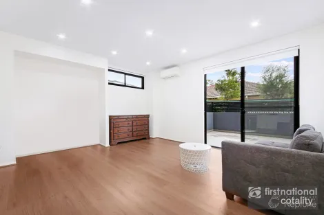 1/45-47 Aurelia St, Toongabbie, NSW 2146