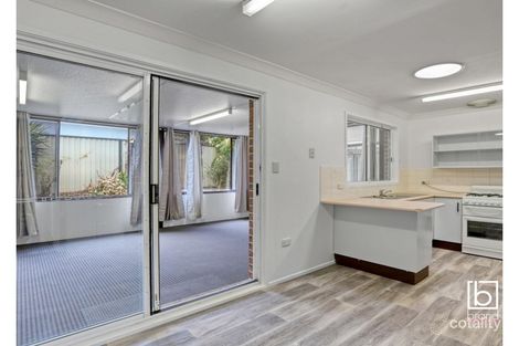 Property photo of 2 Pine Court Blue Haven NSW 2262