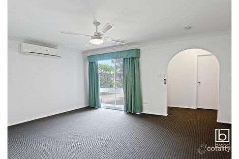 Property photo of 2 Pine Court Blue Haven NSW 2262