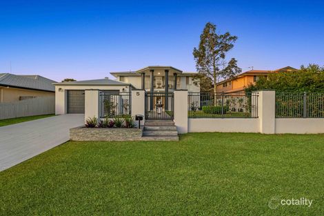 Property photo of 5 Darcelle Place Ormiston QLD 4160