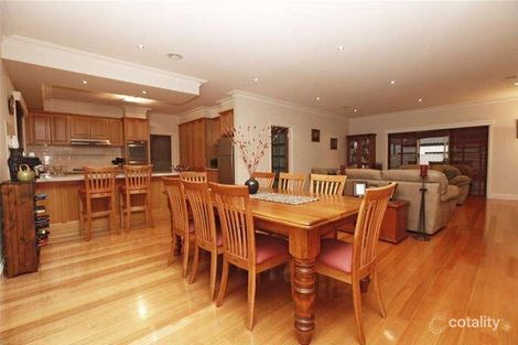 Property photo of 12 Boadle Road Bundoora VIC 3083