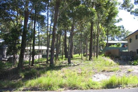 24 Gordon Cres, Smiths Lake, NSW 2428