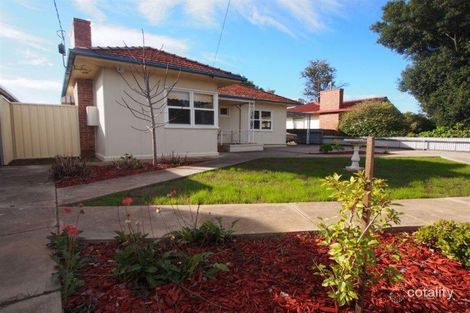8 Fourth Ave, Woodville Gardens, SA 5012