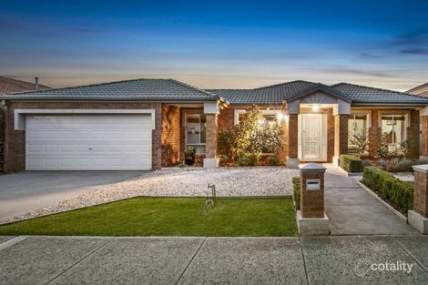 Property photo of 34 Stone Hill Circuit Cranbourne East VIC 3977