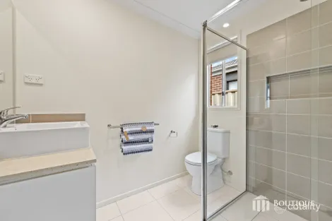 Property photo of 5 Isabel Street Pakenham VIC 3810