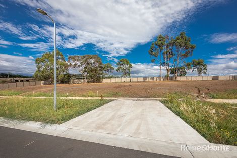 14 Yirrangan Rd, Sunbury, VIC 3429