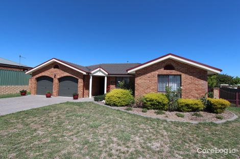 Property photo of 11 Roxburgh Drive Kelso NSW 2795