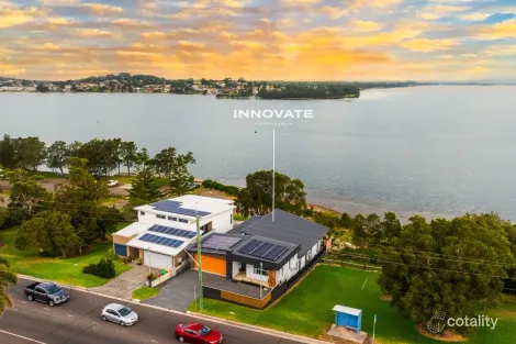 Property photo of 5 Northcliffe Drive Lake Heights NSW 2502