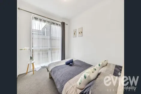 Property photo of 28 Oriole Drive Werribee VIC 3030