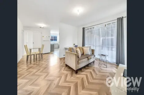 Property photo of 28 Oriole Drive Werribee VIC 3030