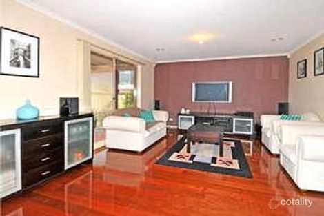Property photo of 8 Darvell Court Greenvale VIC 3059