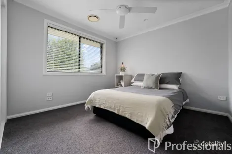 Property photo of 27 Freeman Circuit Llanarth NSW 2795