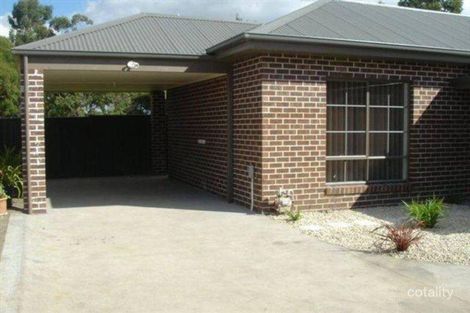 Property photo of 11B Reynolds Grove Romsey VIC 3434