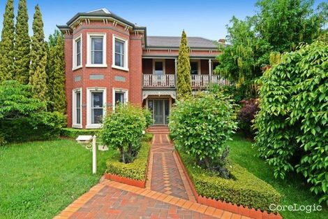 4 Parade Ct, Lake Wendouree, VIC 3350