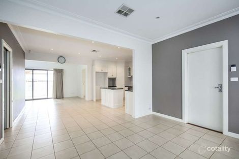Property photo of 515 Oconnors Road Werribee South VIC 3030