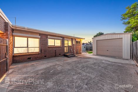 Property photo of 3 Bretton Court St Albans VIC 3021