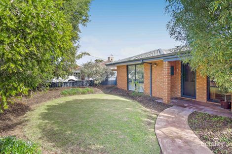 Property photo of 15 Knot Way Yangebup WA 6164