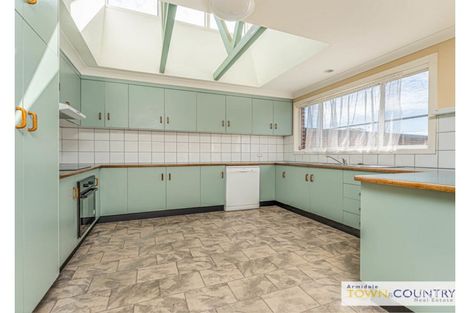 Property photo of 6 Donegal Terrace Armidale NSW 2350