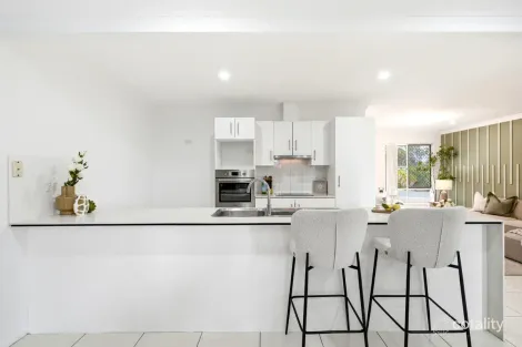 Property photo of 24 Glenhaven Place Durack QLD 4077