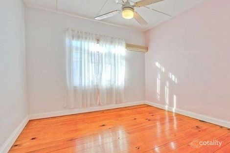 Property photo of 33 Albert Street Camp Hill QLD 4152